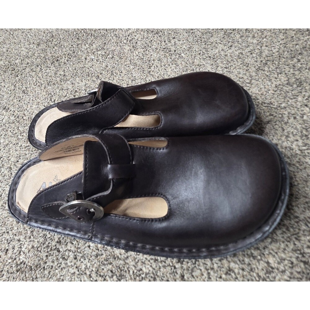 Alegria Mary Jane Clogs Size 37 US 7 Brown Leather Wedge Round Toe Classic - Picture 2 of 9